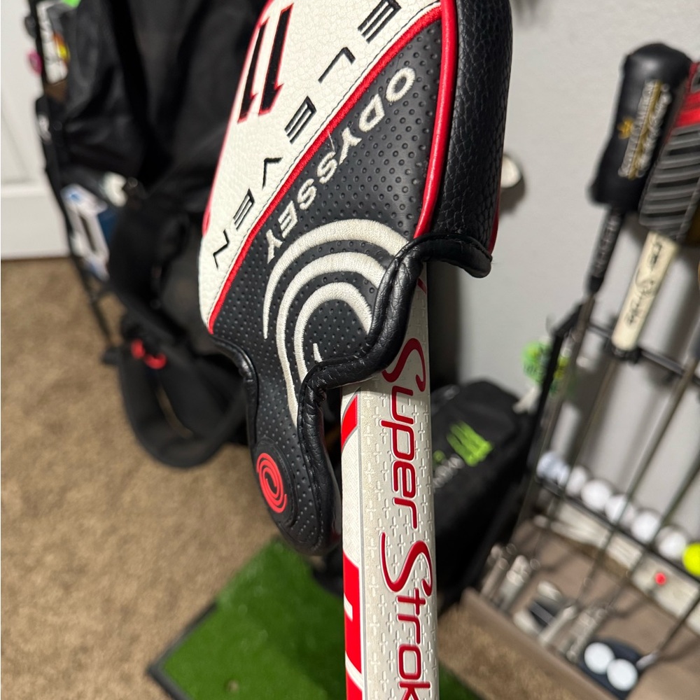 Odyssey Triple Track Putter - Black and Silver - Picture 3 of 8